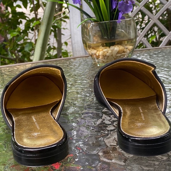 Giuseppe Zanotti Black Velvet Bonjour Nuit Shoes - Picture 11 of 16